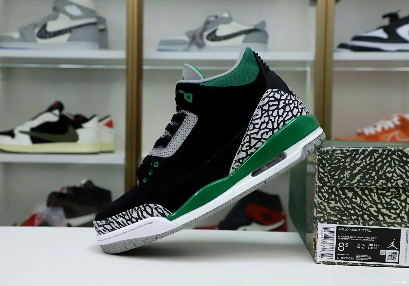 JORDAN AIR GREEN PINE 3 0426